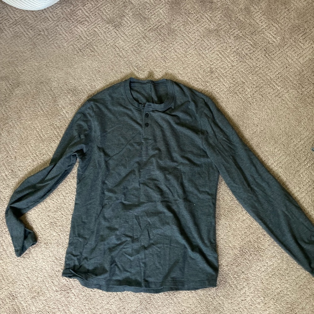 These are all lululemon, barely worn size medium.